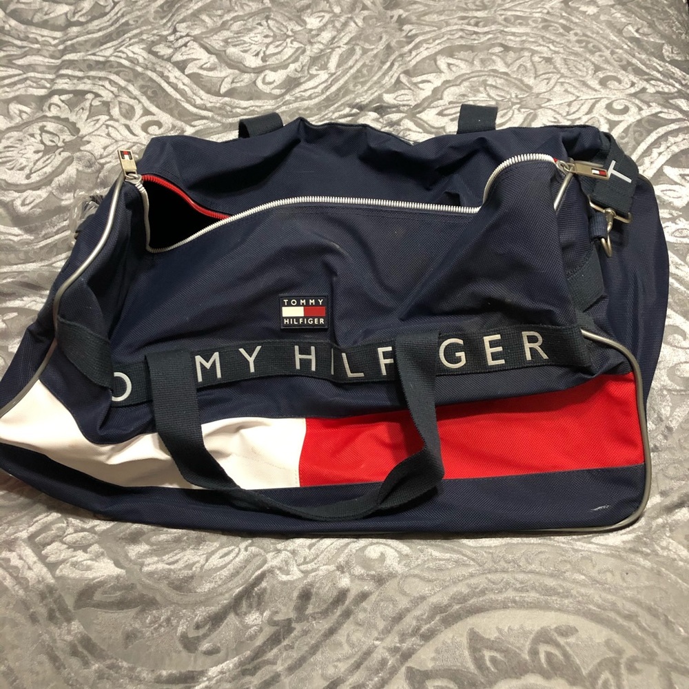 Tommy Hilfiger duffel bag